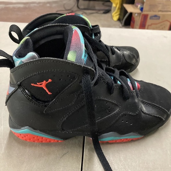 Nike Air Jordan 7 Retro GS Barcelona Nights Black Infared 304773-007 Sz 2.5Y - Picture 1 of 8